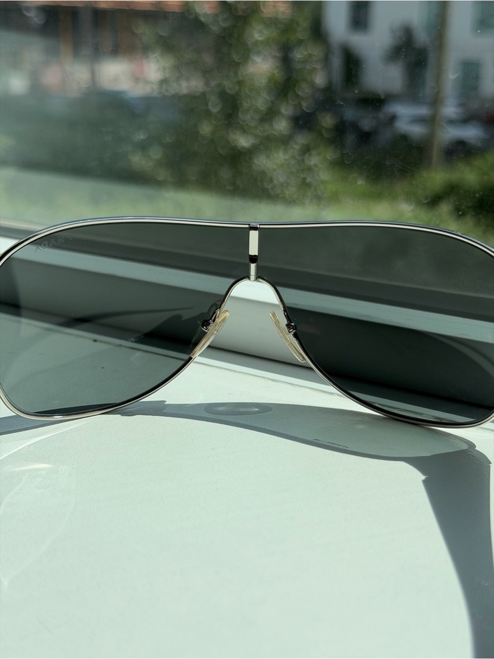 Prada Silver Frame Black Lens Shield Sunglasses Y2K w/Box and Case Cloth - Picture 4 of 10